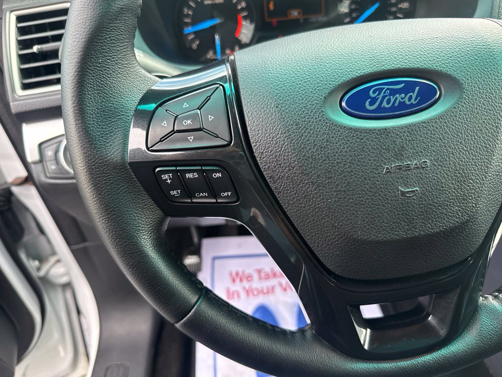 Certified 2017 Ford Explorer XLT FWD image 18