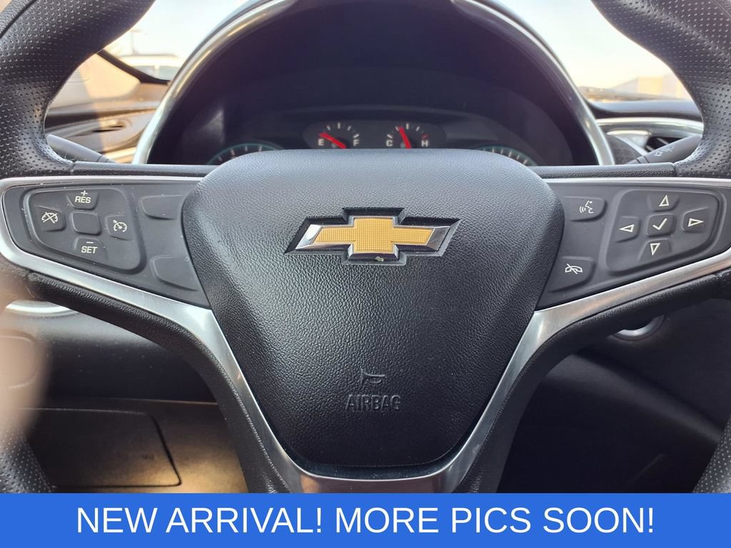 Used 2020 Chevrolet Malibu LT FWD image 14