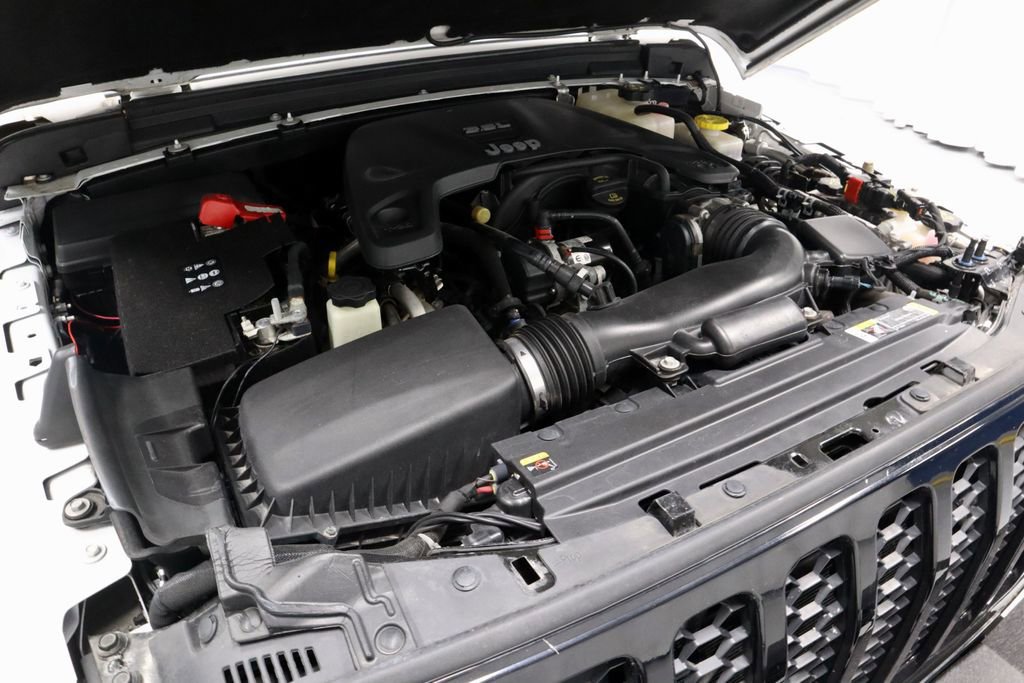 Used 2021 Jeep Wrangler Unlimited Sport AWD/4WD image 17