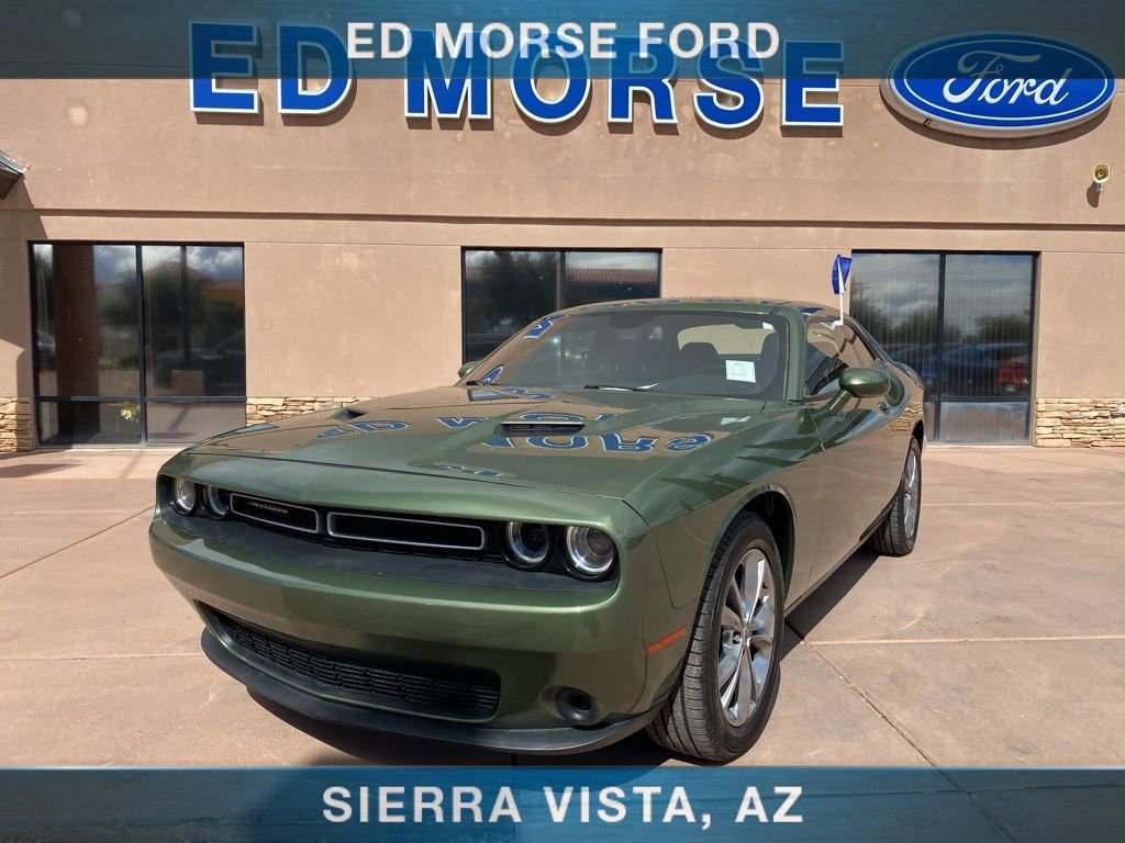 Used 2021 Dodge Challenger SXT AWD/4WD image 1