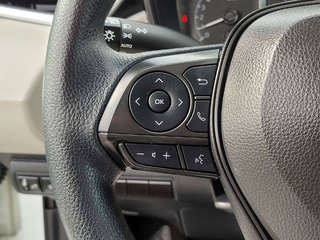 Used 2022 Toyota Corolla LE FWD image 25