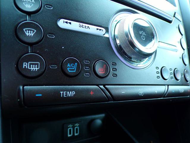 Certified 2020 Ford Fusion Energi Titanium FWD image 19