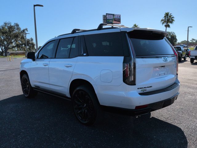 Used 2024 Cadillac Escalade Sport Platinum w/ LPO, ONYX Package AWD/4WD image 7