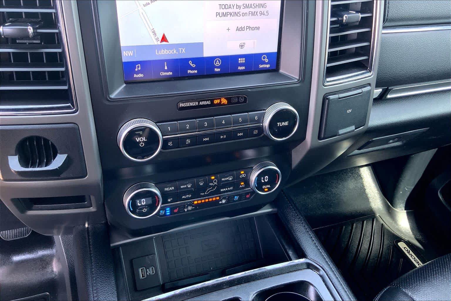 Certified 2020 Ford Expedition XLT w/ Equipment Group 202A AWD/4WD image 35