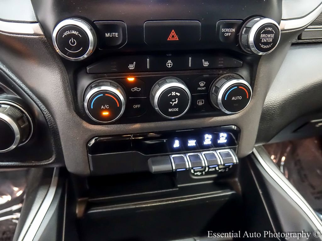 Used 2020 RAM 1500 Big Horn AWD/4WD image 18