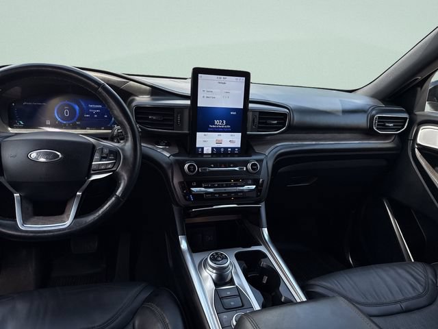 Certified 2020 Ford Explorer Platinum w/ Premium Technology Package AWD/4WD image 39