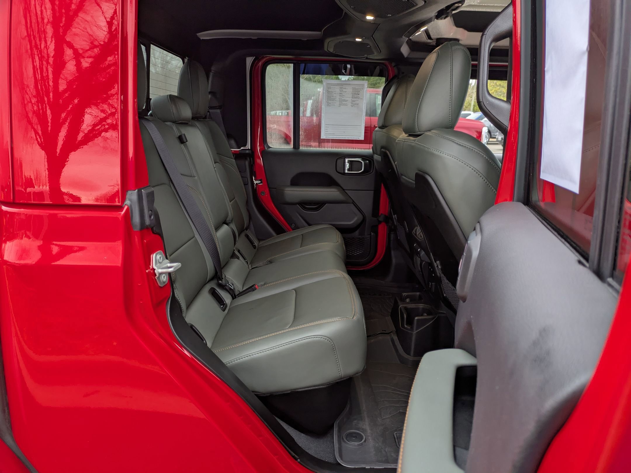 Used 2024 Jeep Gladiator Mojave image 38