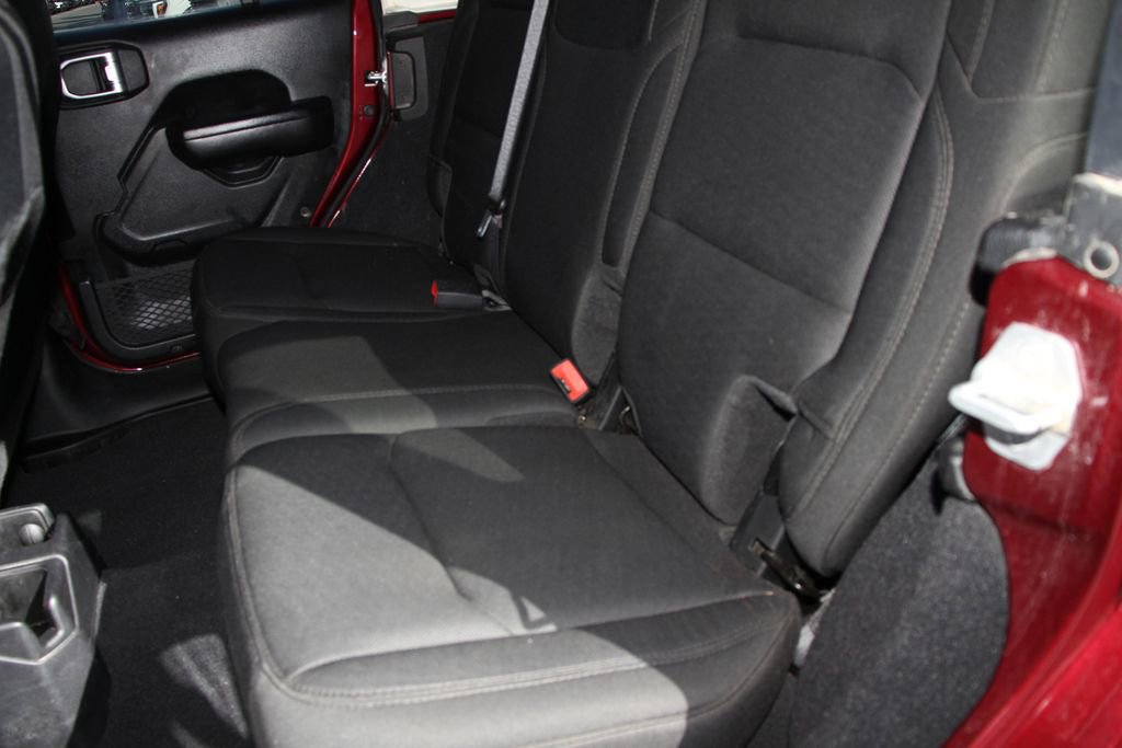 Used 2021 Jeep Wrangler Unlimited Sport image 21