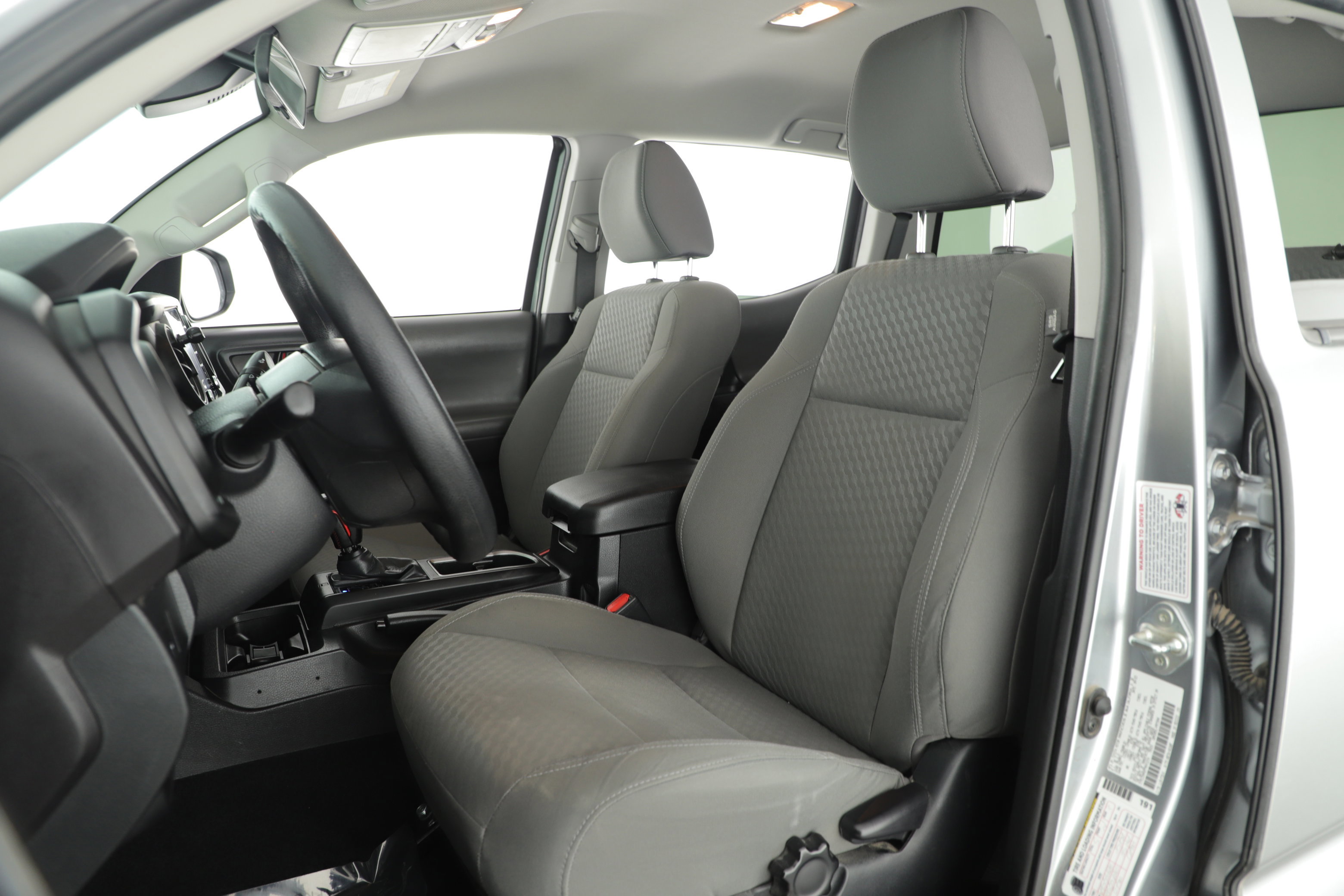 Used 2023 Toyota Tacoma SR image 11