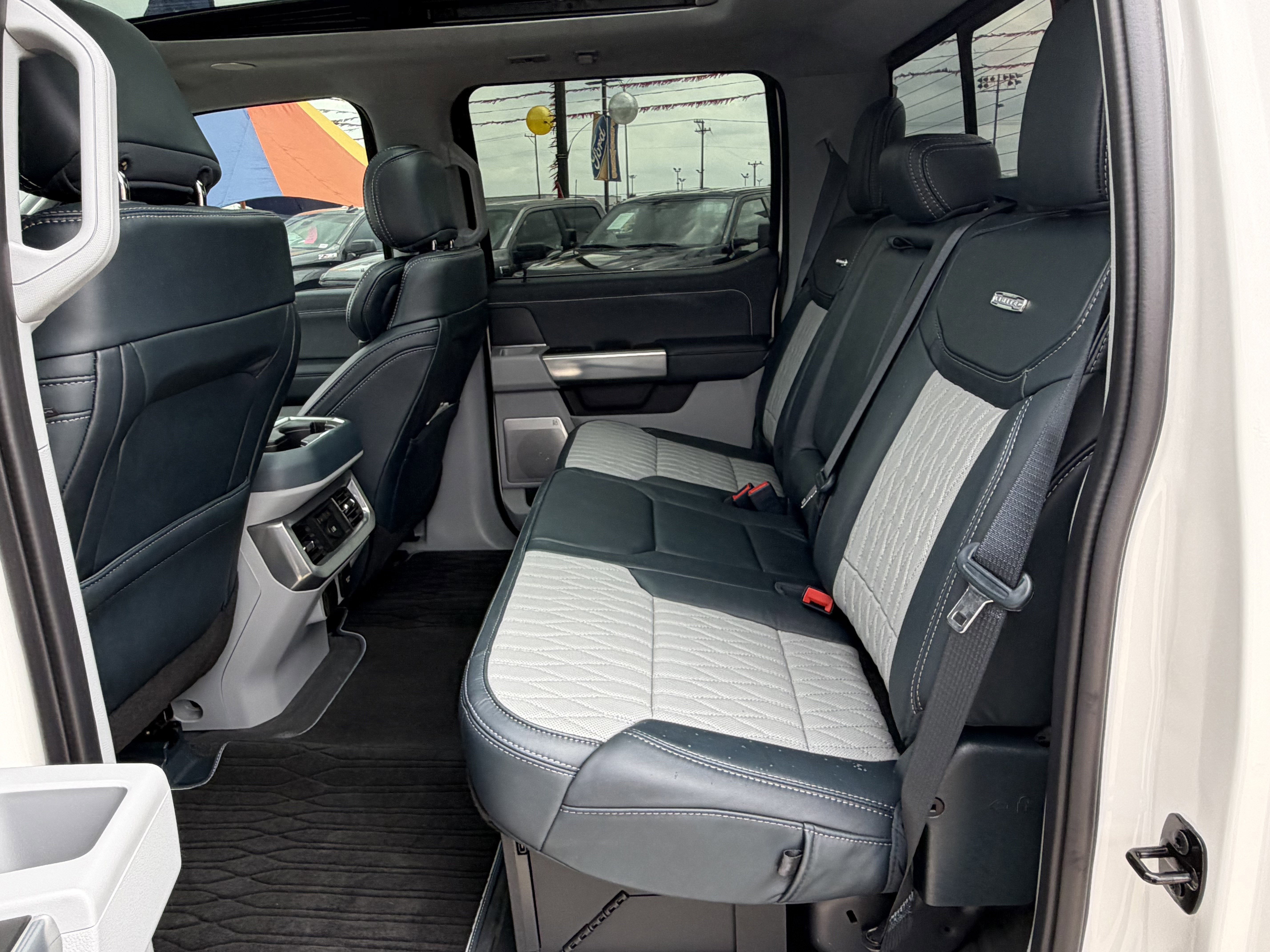 Certified 2024 Ford F250 Limited w/ FX4 Off-Road Package image 17