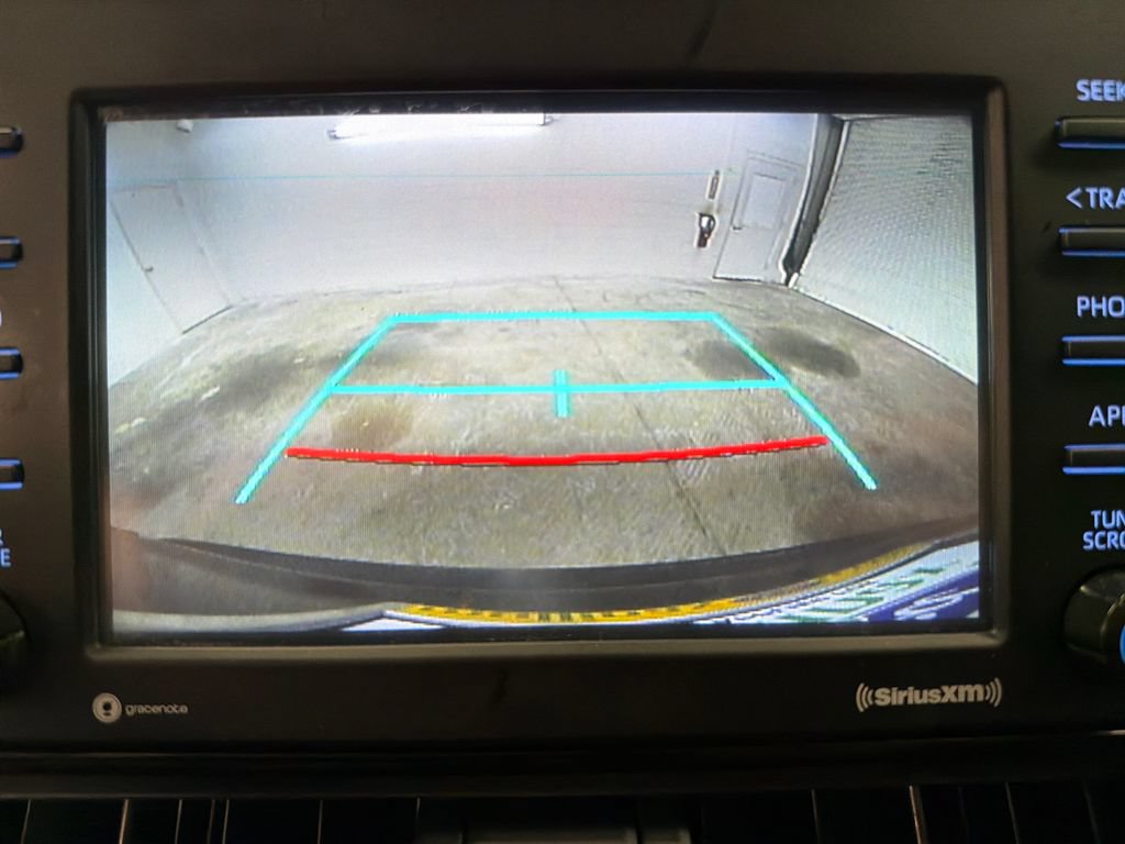 Used 2020 Toyota RAV4 XLE FWD image 26