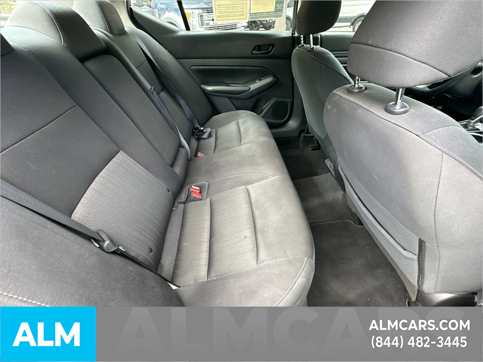 Used 2024 Nissan Altima 2.5 SV FWD image 17