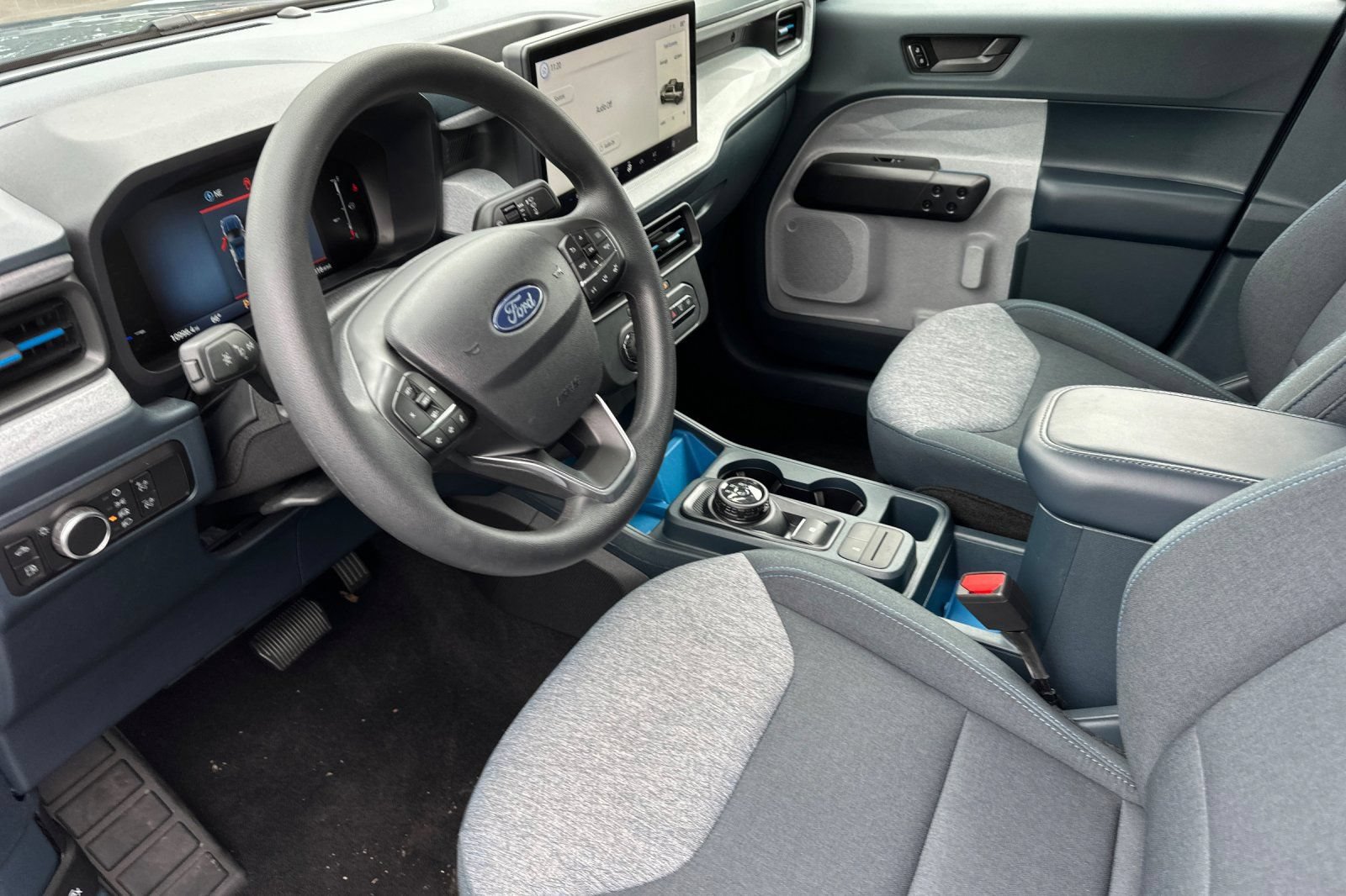Certified 2025 Ford Maverick XLT FWD image 13