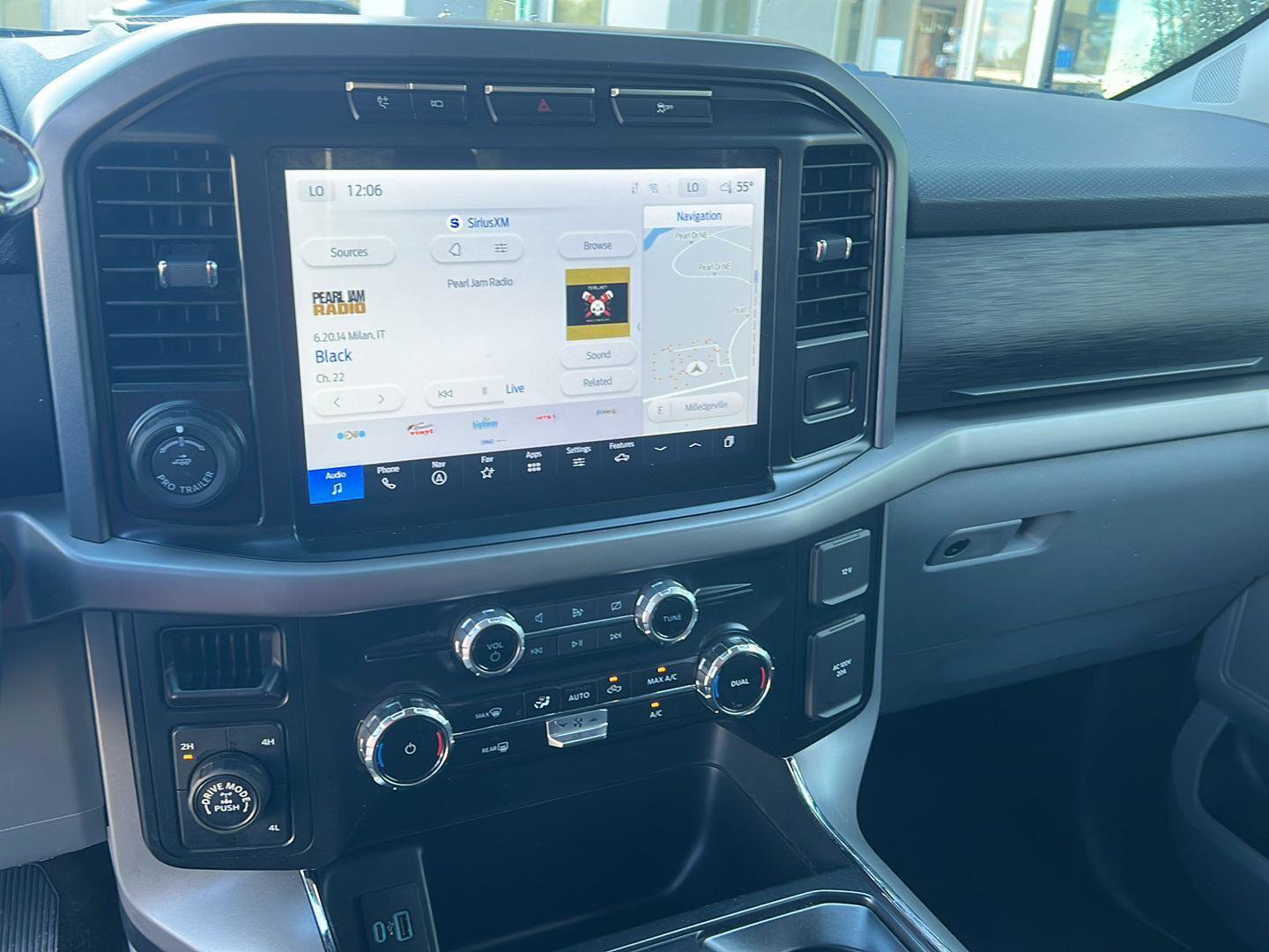 Certified 2024 Ford F150 XLT w/ Mobile Office Package image 23