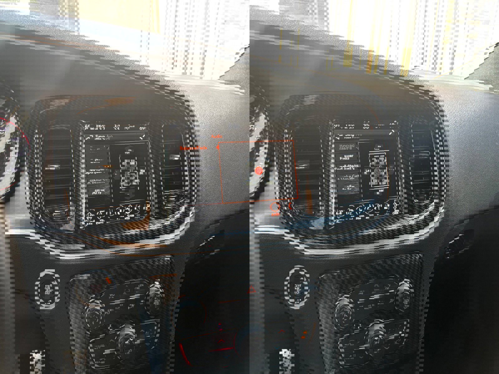 Used 2021 Dodge Charger R/T w/ Blacktop Package image 40