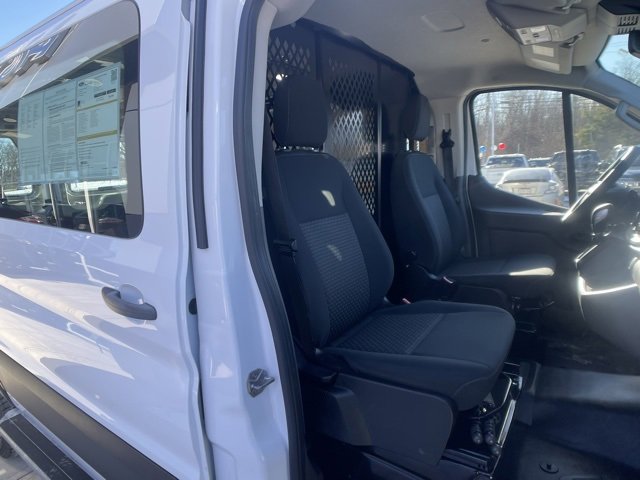 Certified 2024 Ford Transit 250 Low Roof w/ Exterior Upgrade Package image 30
