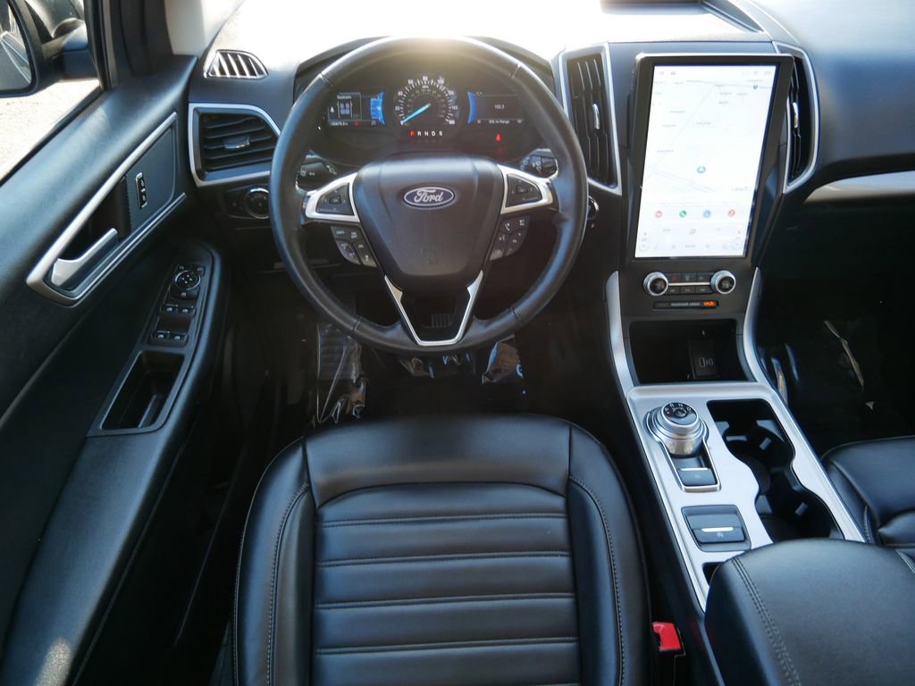 Certified 2024 Ford Edge SEL AWD/4WD image 12