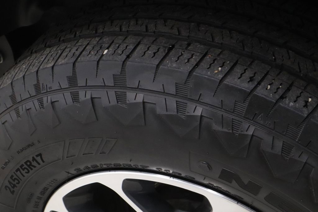 Used 2024 Jeep Wrangler Sport S image 18