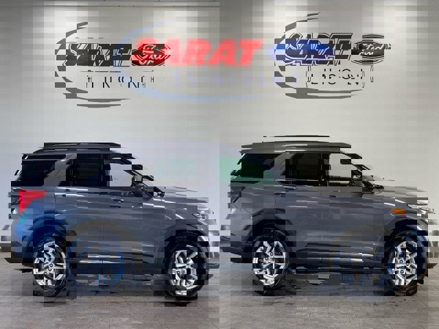 Certified 2021 Ford Explorer XLT w/ Equipment Group 202A image 5