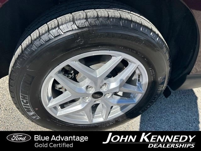Certified 2024 Ford Edge SEL w/ Convenience Package AWD/4WD image 9