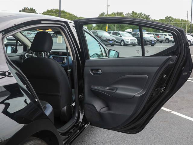Used 2025 Nissan Versa SV w/ Trunk Package FWD image 29