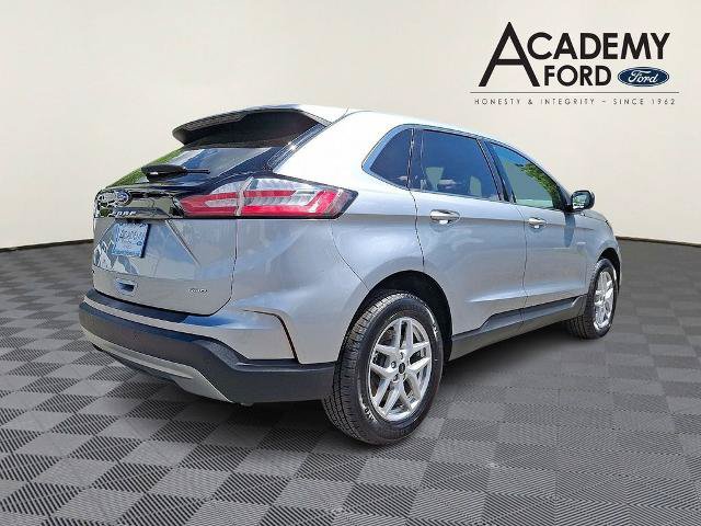 Certified 2024 Ford Edge SEL AWD/4WD image 6