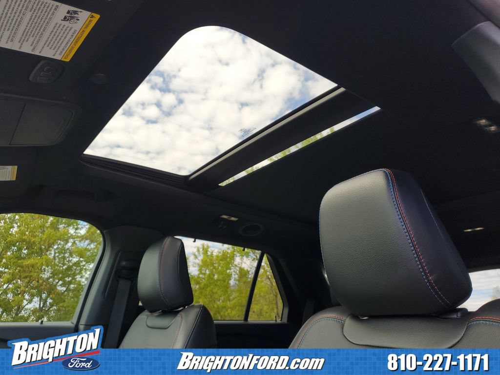 Certified 2024 Ford Explorer ST w/ Equipment Group 401A AWD/4WD image 11