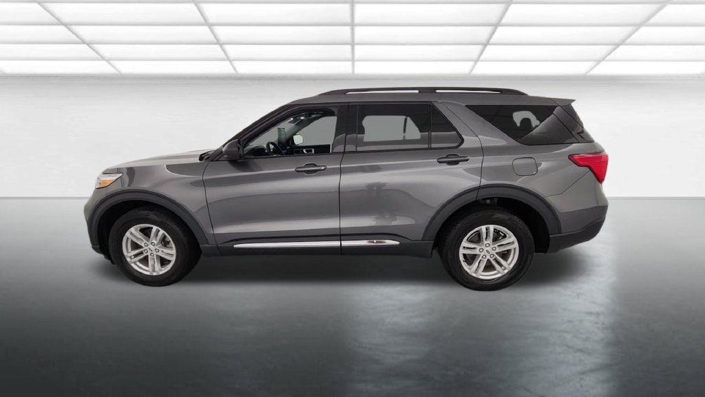Certified 2023 Ford Explorer XLT AWD/4WD image 5