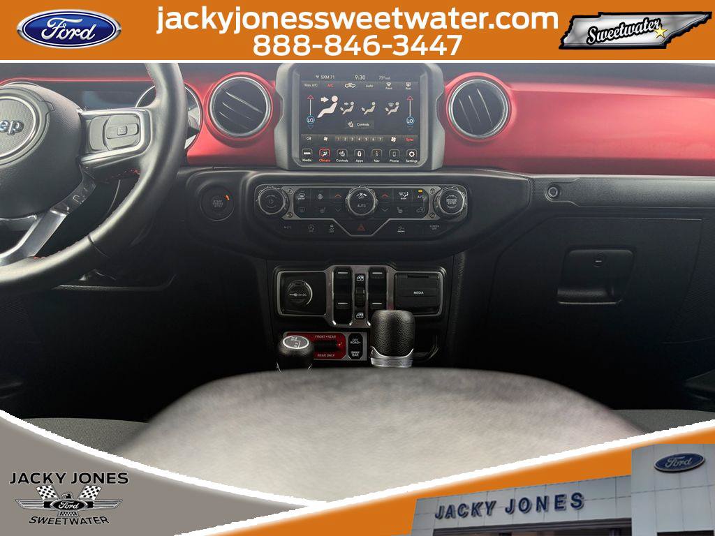 Used 2022 Jeep Gladiator Rubicon w/ Cold Weather Group AWD/4WD image 12