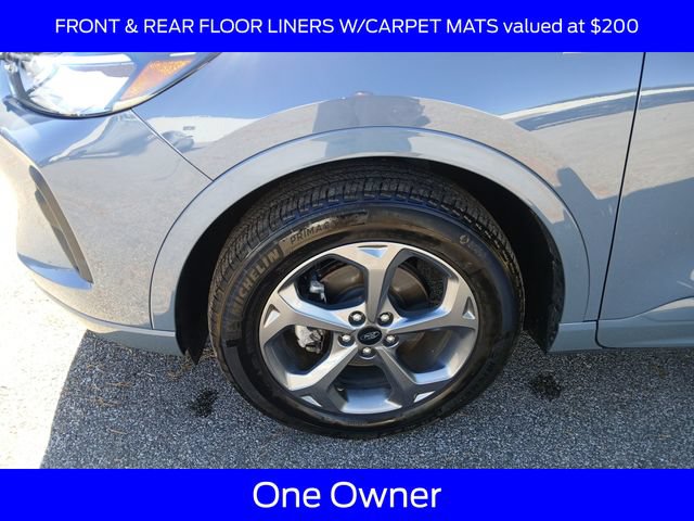 Certified 2023 Ford Escape ST-Line w/ Tech Pack #1 AWD/4WD image 4