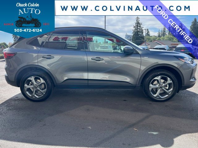Certified 2025 Ford Escape ST-Line Select AWD/4WD image 6