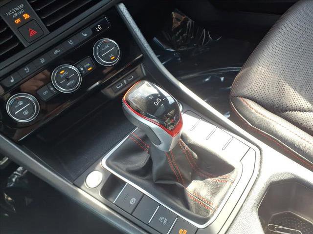 Used 2024 Volkswagen Jetta GLI Autobahn w/ GLI Black Package image 17