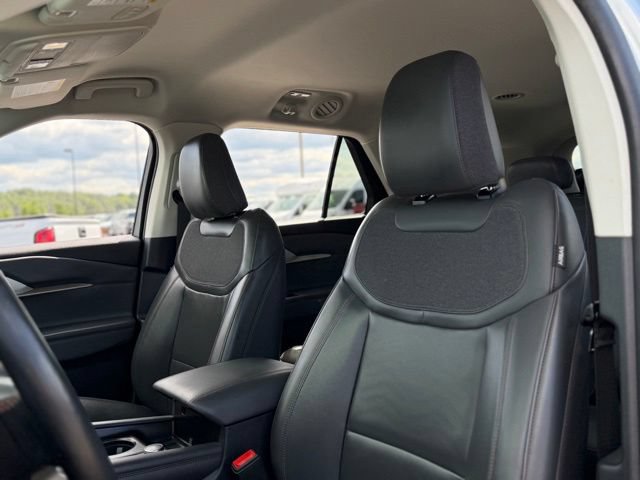 Certified 2025 Ford Explorer Active w/ Active Comfort Package AWD/4WD image 14
