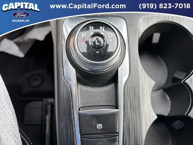 Certified 2025 Ford Escape Platinum w/ Premium Technology Package image 29