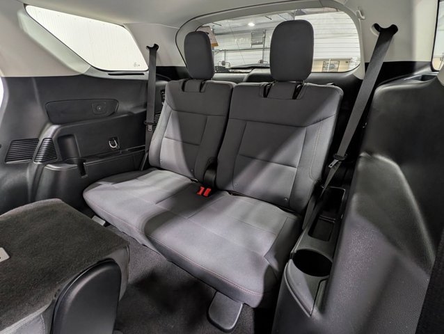 Certified 2025 Ford Explorer Active AWD/4WD image 17