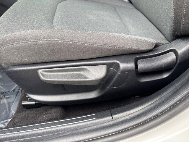 Used 2025 Kia K4 FWD image 17
