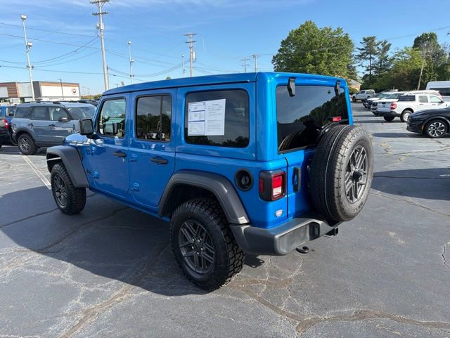 Used 2024 Jeep Wrangler Unlimited Sport AWD/4WD image 5