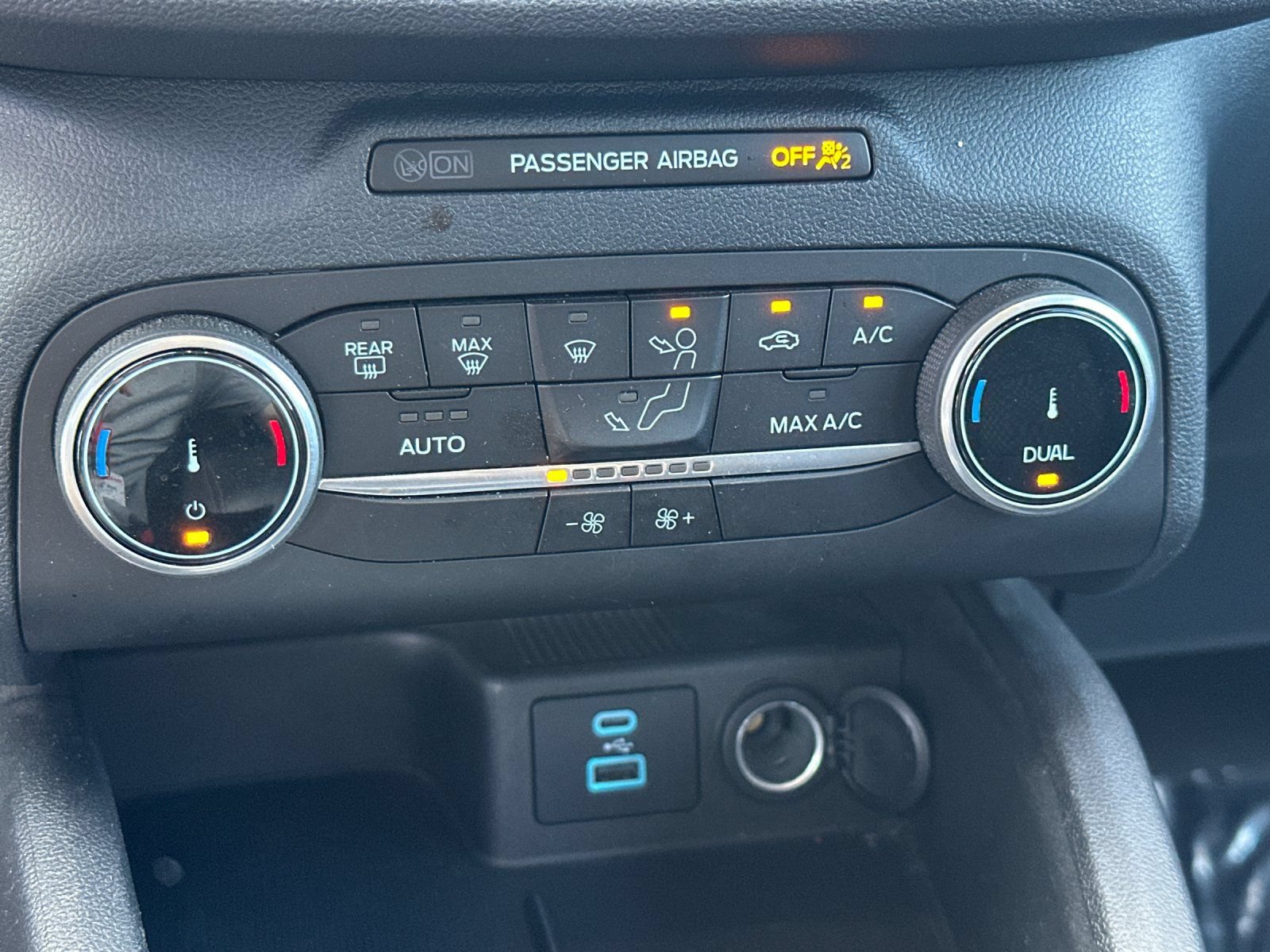 Certified 2023 Ford Escape Active FWD image 22
