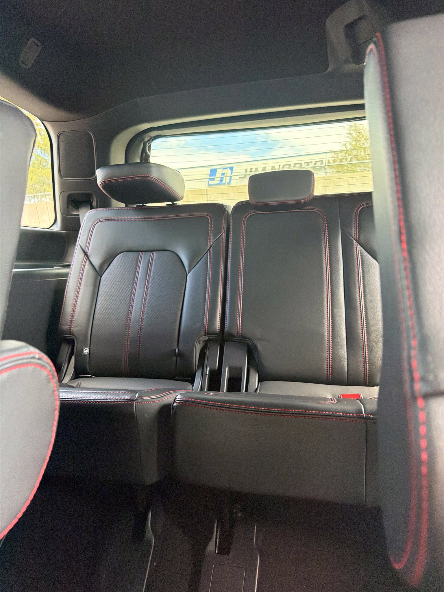 Certified 2024 Ford Expedition Limited AWD/4WD image 12
