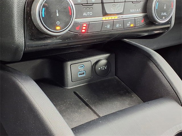 Certified 2022 Ford Escape SE w/ Convenience Package image 18