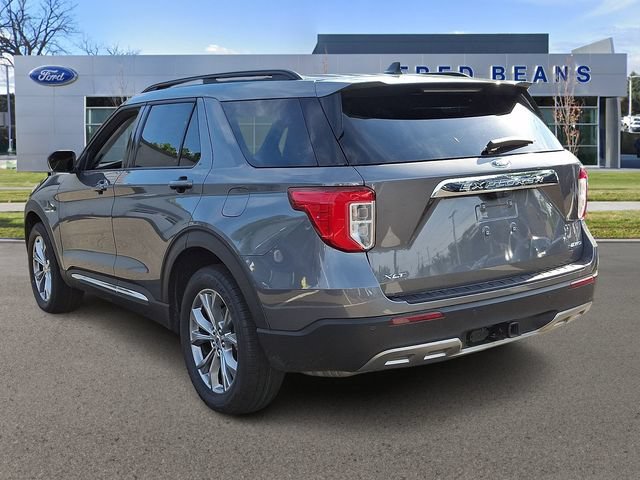 Certified 2023 Ford Explorer XLT w/ Equipment Group 202A AWD/4WD image 5