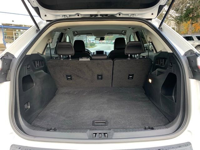 Certified 2022 Ford Edge SE image 6