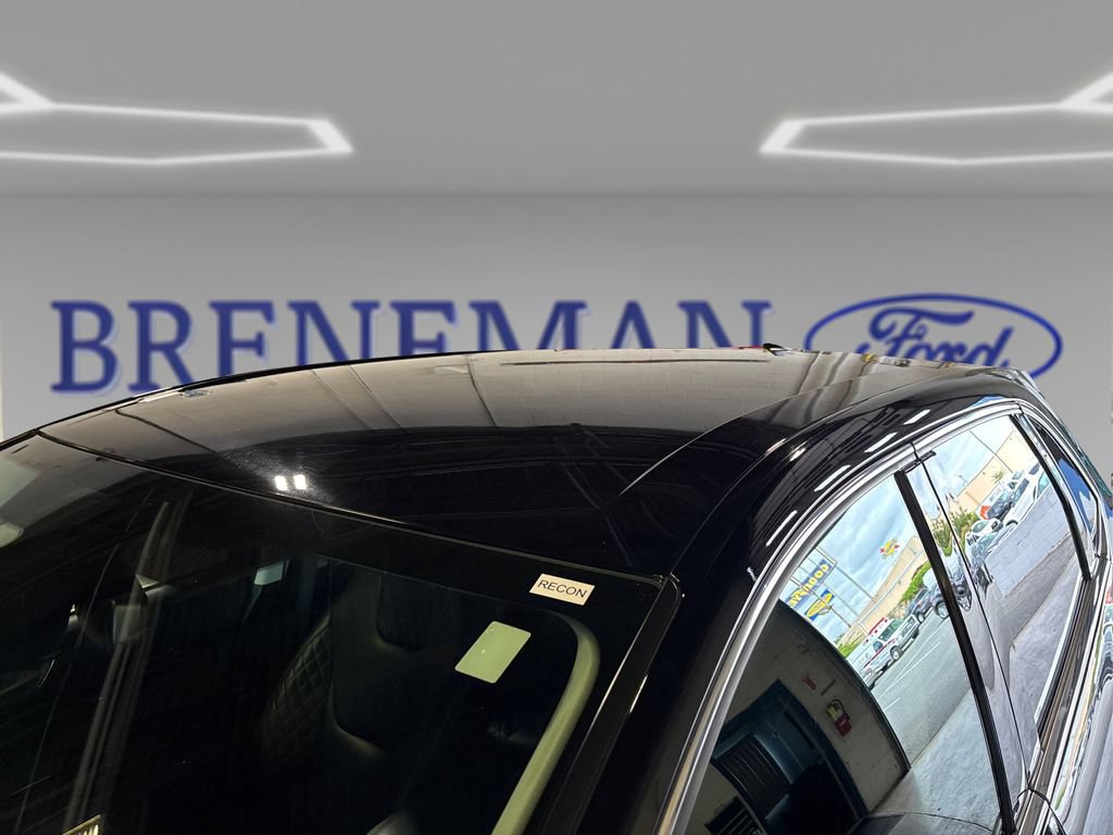 Certified 2023 Ford Edge Titanium AWD/4WD image 13