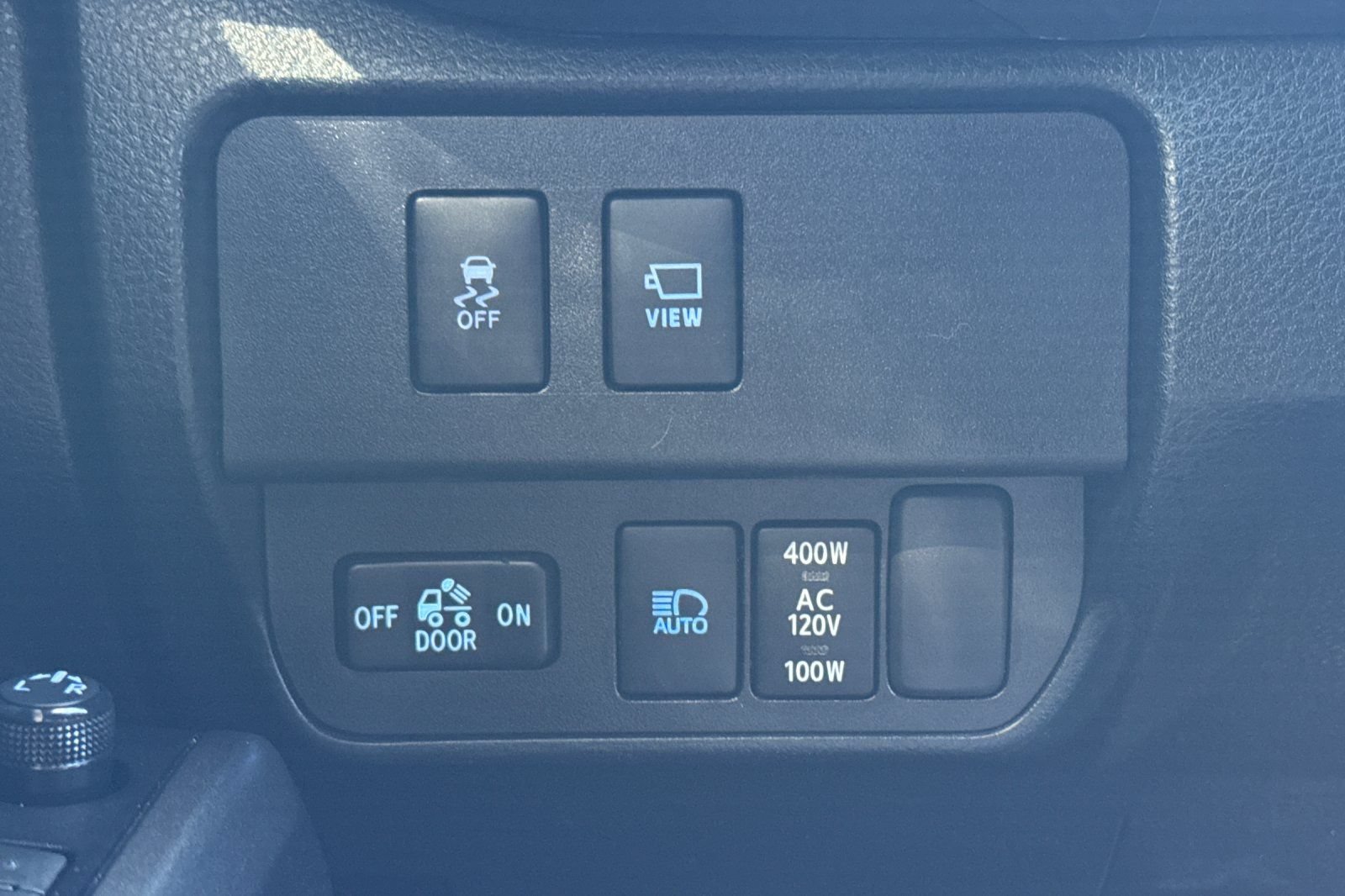Used 2023 Toyota Tacoma TRD Sport w/ Advanced Technology Package AWD/4WD image 25