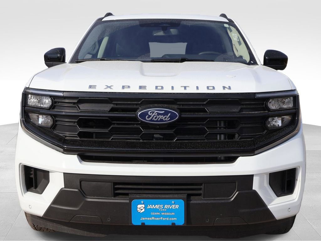 Certified 2025 Ford Expedition Active image 7
