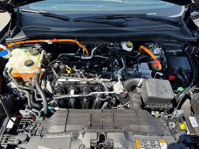 Certified 2024 Ford Escape ST-Line w/ Equipment Group 301A FWD image 19