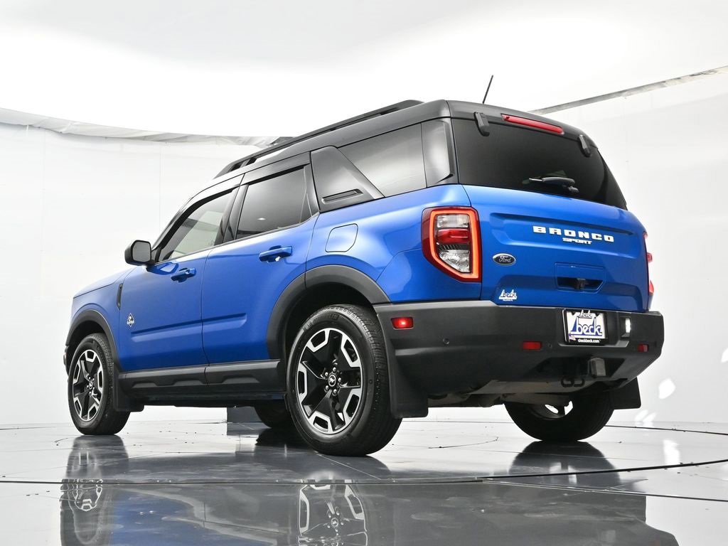 Certified 2022 Ford Bronco Sport Outer Banks w/ Tech Package image 9