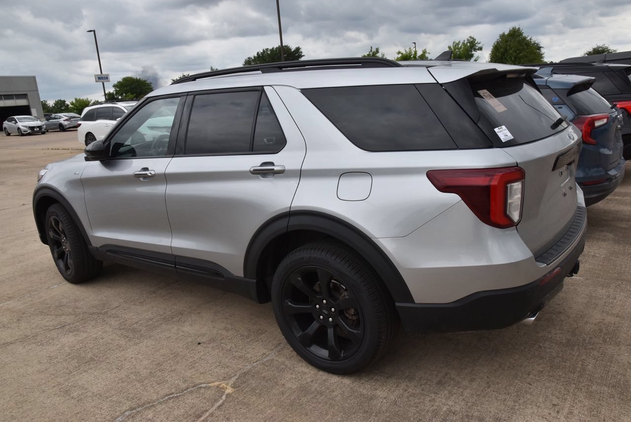 Certified 2024 Ford Explorer ST-Line w/ Class IV Trailer Tow Package AWD/4WD image 7