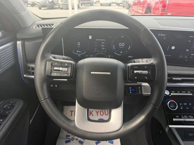 Used 2025 Hyundai Santa Fe Limited AWD/4WD image 15