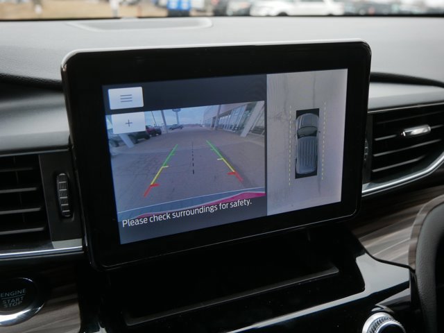 Certified 2022 Ford Explorer Limited w/ Hybrid Equipment Group 310A image 30